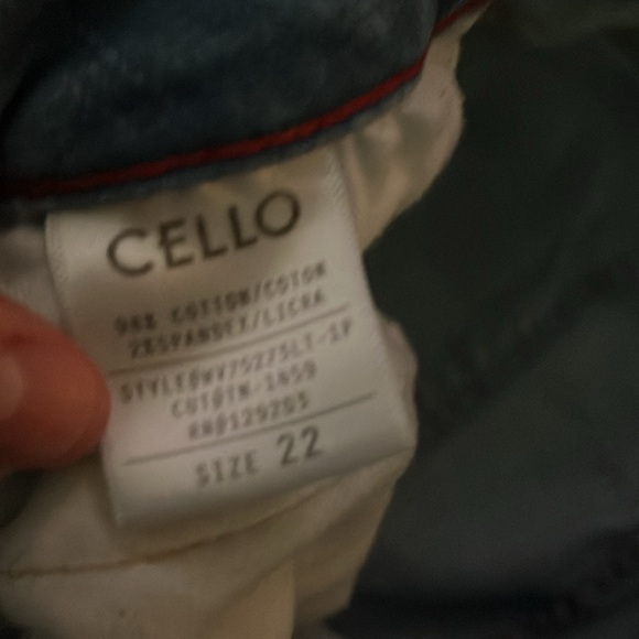 Ms. Cello Light Wash Blue Jeans - Picture 3 of 4